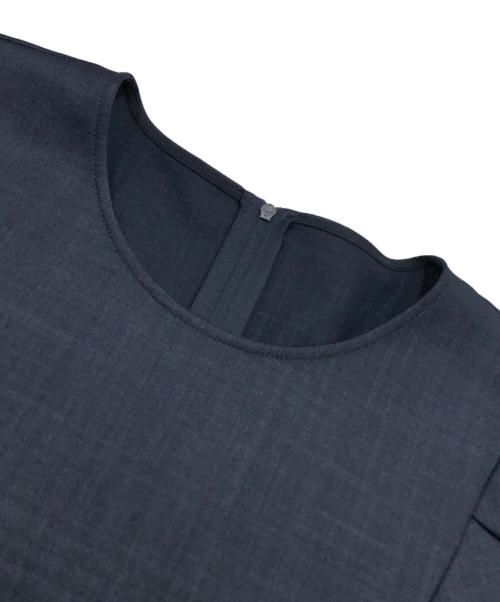 FOXEY NEWYORK（フォクシーニューヨーク）FOXEY NEWYORK (フォクシーニューヨーク) ブラウスTop Flounce Petal ネイビー サイズ:38の古着・服飾アイテム