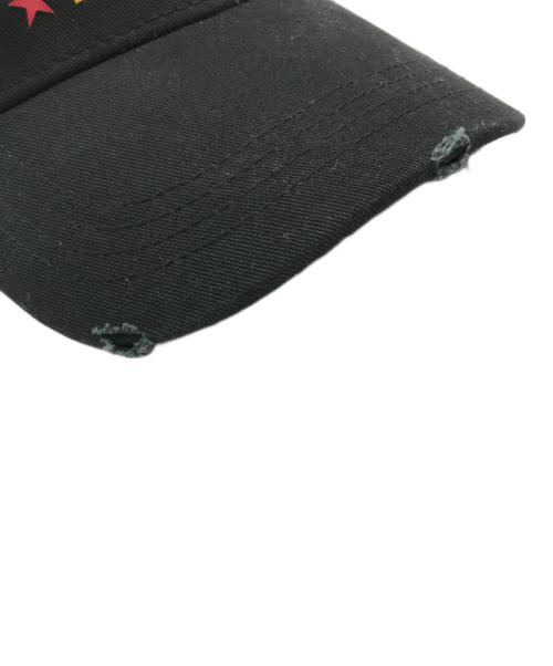 DSQUARED2（ディースクエアード）DSQUARED2 (ディースクエアード) カナディアンロゴキャップ/ベースボールキャップ ブラックの古着・服飾アイテム