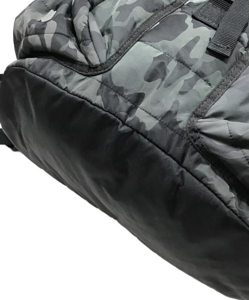 MONCLER（モンクレール）MONCLER (モンクレール) ZAINOロゴプレートバックパック カーキの古着・服飾アイテム