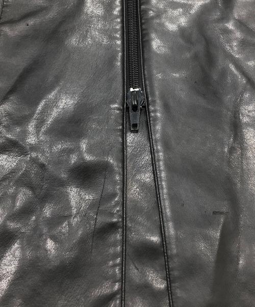 EMPORIO ARMANI（エンポリオアルマーニ）EMPORIO ARMANI (エンポリオアルマーニ) フェイクレザーコート ブラック サイズ:50の古着・服飾アイテム