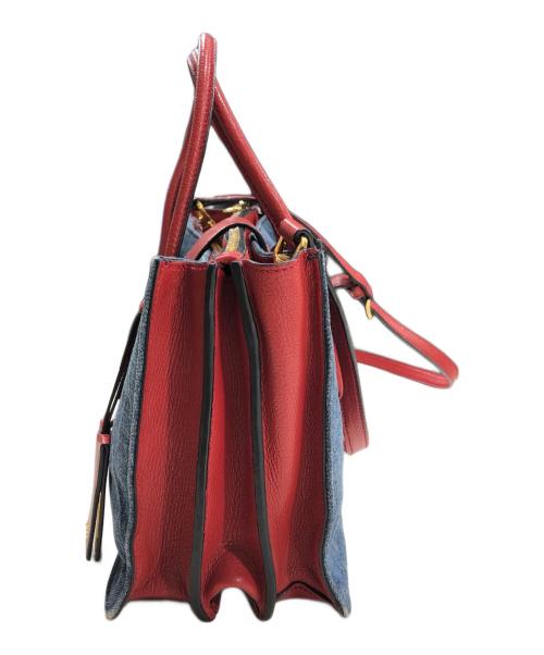 MIU MIU（ミュウミュウ）MIU MIU (ミュウミュウ) デニム2wayバッグ レッド×インディゴの古着・服飾アイテム