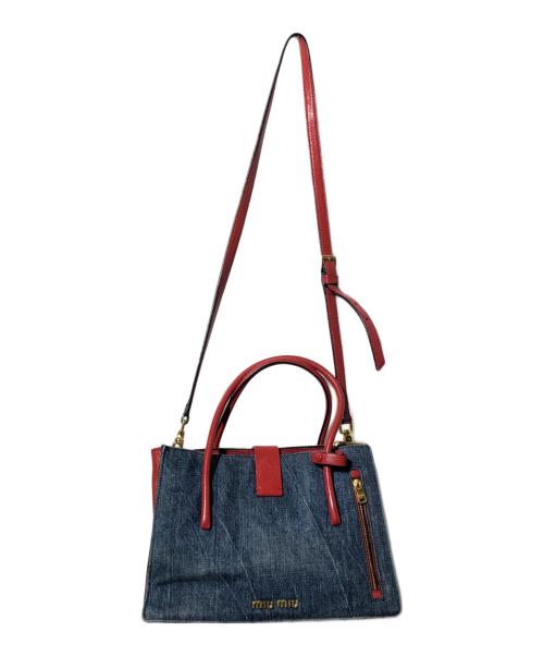 MIU MIU（ミュウミュウ）MIU MIU (ミュウミュウ) デニム2wayバッグ レッド×インディゴの古着・服飾アイテム