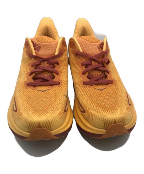 HOKA（ホカ）HOKA (ホカ) CLIFTON 9（クリフトン　ナイン） オレンジ サイズ:27.5の古着・服飾アイテム