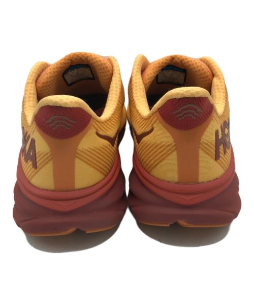 HOKA（ホカ）HOKA (ホカ) CLIFTON 9（クリフトン　ナイン） オレンジ サイズ:27.5の古着・服飾アイテム