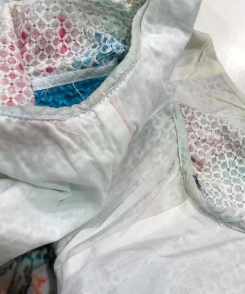 VIVIENNE TAM（ヴィヴィアンタム）VIVIENNE TAM (ヴィヴィアンタム) ダイヤ刺繍転写ワンピース マルチカラーの古着・服飾アイテム