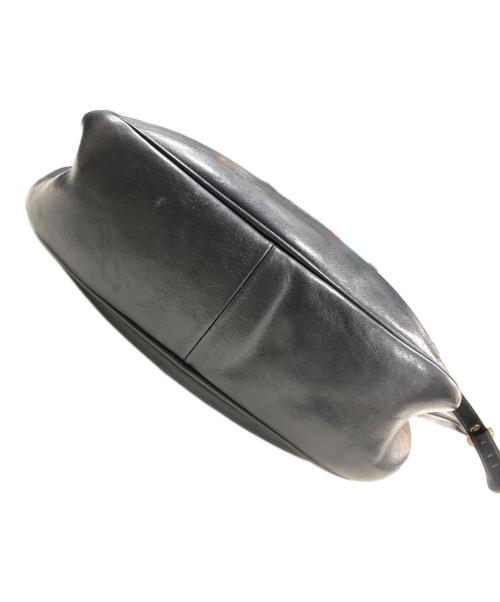 IL BISONTE（イル ビゾンテ）IL BISONTE (イル ビゾンテ) レザーショルダーバッグ ブラックの古着・服飾アイテム