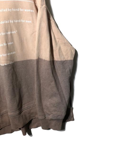 MM6 Maison Margiela（エムエムシックスメゾンマルジェラ）MM6 Maison Margiela (エムエムシックスメゾンマルジェラ) ロゴスリットオーバーサイズプルパーカー ベージュ サイズ:Ｍの古着・服飾アイテム