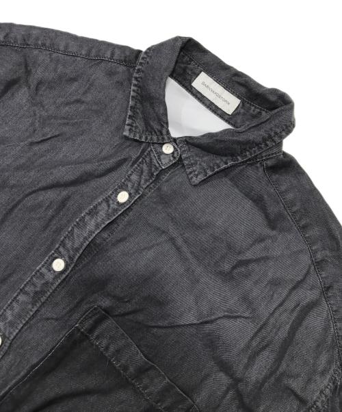 BARNEYS NEWYORK（バーニーズ・ニューヨーク）BARNEYS NEWYORK (バーニーズ・ニューヨーク) ライトデニムシャツ/長袖シャツ グレー サイズ:freeの古着・服飾アイテム