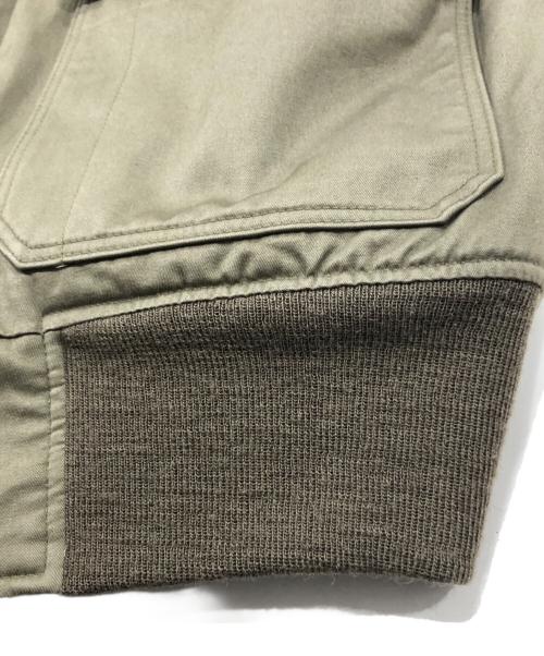 THE REAL McCOY'S（ザ・リアルマッコイズ）THE REAL McCOY'S (ザ・リアルマッコイズ) B-10フライトジャケット カーキ サイズ:38の古着・服飾アイテム