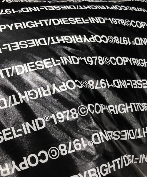 DIESEL（ディーゼル）DIESEL (ディーゼル) リピートロゴナップサック ブラックの古着・服飾アイテム
