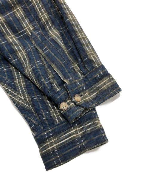 CarHartt（カーハート）CarHartt (カーハート) オーバーサイズシャツ マルチカラー サイズ:不明の古着・服飾アイテム