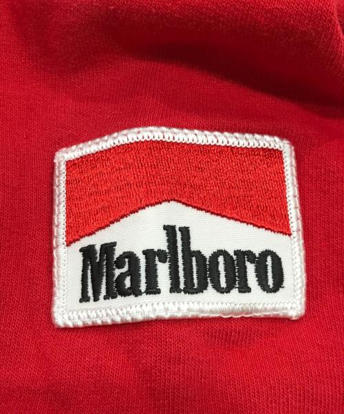 MARLBORO COUNTRY STORE（マルボロカントリーストア）MARLBORO COUNTRY STORE (マルボロカントリーストア) 企業パーカー レッド サイズ:Lの古着・服飾アイテム