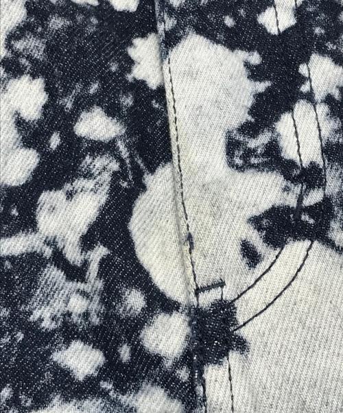 LOUIS VUITTON（ルイ ヴィトン）LOUIS VUITTON (ルイ ヴィトン) ポピードロシーフレアジーンズ ホワイト×インディゴ サイズ:83.5cm　W33の古着・服飾アイテム