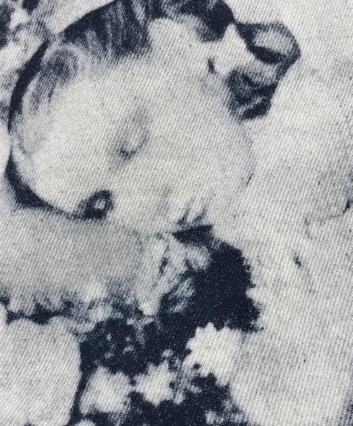 LOUIS VUITTON（ルイ ヴィトン）LOUIS VUITTON (ルイ ヴィトン) ポピードロシーフレアジーンズ ホワイト×インディゴ サイズ:83.5cm　W33の古着・服飾アイテム