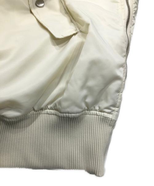 MAISON SPECIAL（メゾンスペシャル）MAISON SPECIAL (メゾンスペシャル) リバーシブルナイロンオーバーMA-1 アイボリー サイズ:FREEの古着・服飾アイテム