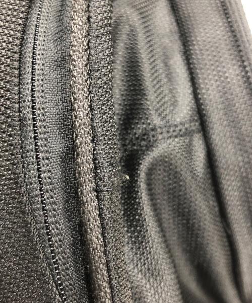 TUMI（トゥミ）TUMI (トゥミ) ショルダーバッグ ブラックの古着・服飾アイテム