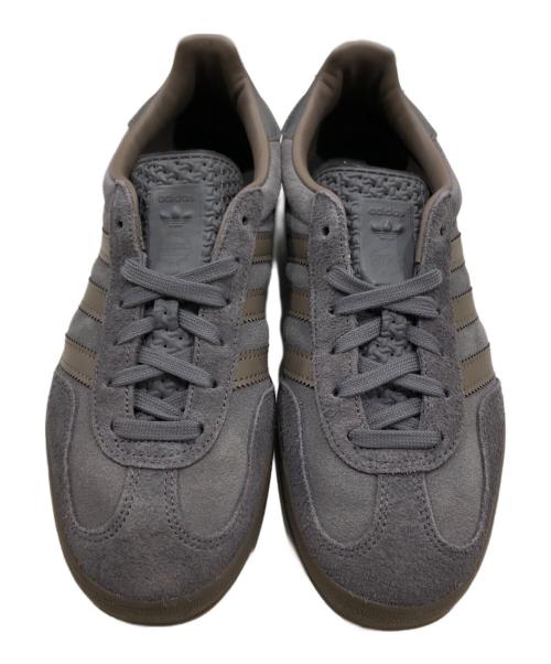 adidas（アディダス）adidas (アディダス) JOURNAL STANDARD (ジャーナルスタンダード) ガッツレーインドア チャコールグレー サイズ:US7 1/2/UK7/FR 402/3の古着・服飾アイテム