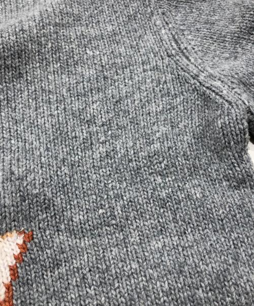 maison kitsune（メゾンキツネ）MAISON KITSUNE (メゾンキツネ) DRESSED FOXクルーニット グレー サイズ:Sの古着・服飾アイテム