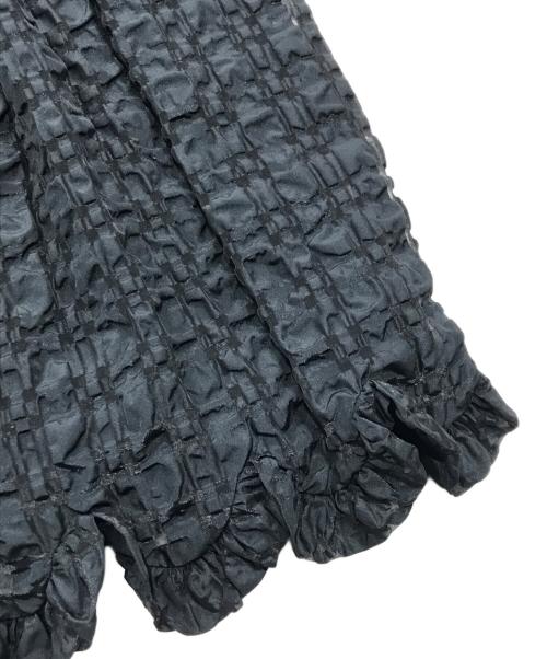 CECILIE BAHNSEN（セシリーバンセン）CECILIE BAHNSEN (セシリーバンセン) シアサッカーカスミミディスカート ブラック サイズ:UK6の古着・服飾アイテム