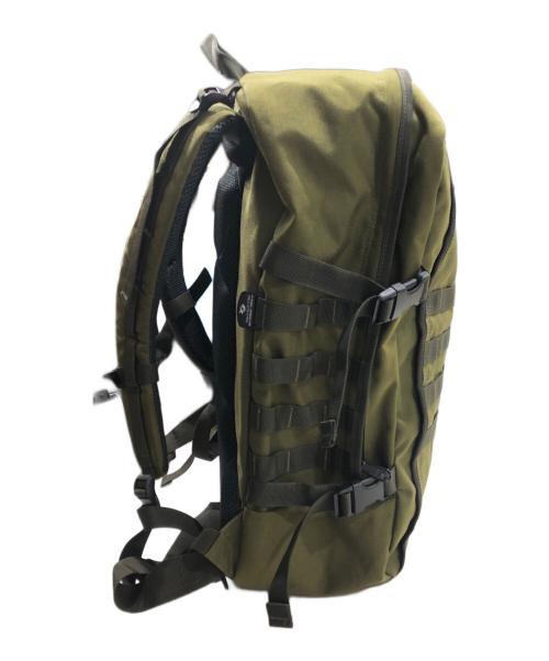 CABIN ZERO（キャビンゼロ）CABIN ZERO (キャビンゼロ) MILITARY STYLE 36L カーキの古着・服飾アイテム