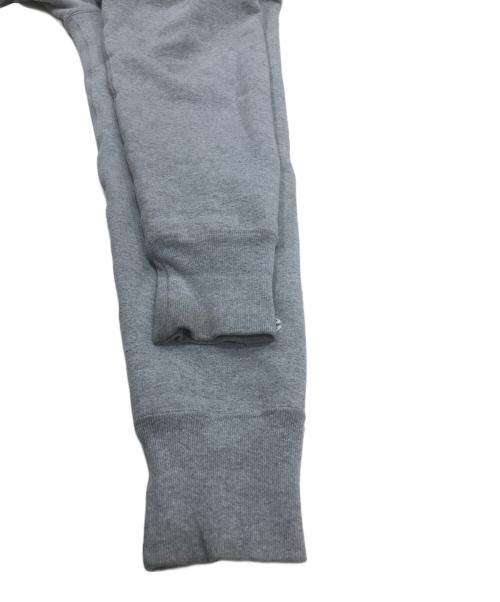 Champion REVERSE WEAVE（チャンピオン リバース ウィーブ）Champion REVERSE WEAVE (チャンピオン リバース ウィーブ) ジップパーカー グレー サイズ:XLの古着・服飾アイテム