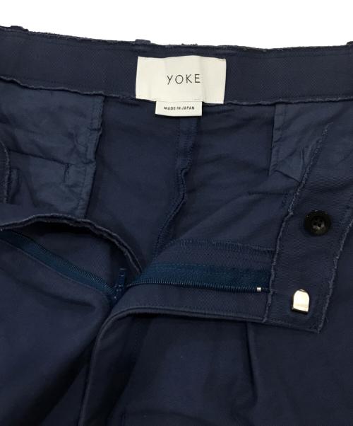 YOKE（ヨーク）YOKE (ヨーク) 1TUCK WIDE TROUSERS/ワイドパンツ ネイビー サイズ:Ｍの古着・服飾アイテム