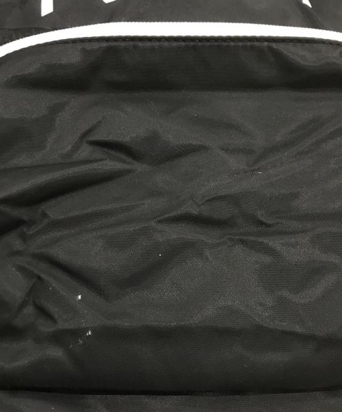 N°21（ヌメロヴェントゥーノ）N°21 (ヌメロヴェントゥーノ) ロゴバックパック ブラックの古着・服飾アイテム