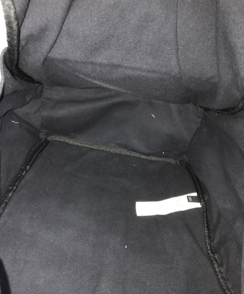 N°21（ヌメロヴェントゥーノ）N°21 (ヌメロヴェントゥーノ) ロゴバックパック ブラックの古着・服飾アイテム