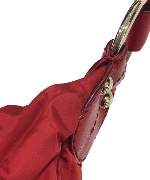 TOD'S（トッズ）TOD'S (トッズ) ナイロンハンドバッグ レッドの古着・服飾アイテム