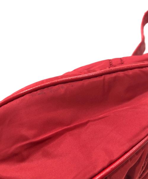 TOD'S（トッズ）TOD'S (トッズ) ナイロンハンドバッグ レッドの古着・服飾アイテム