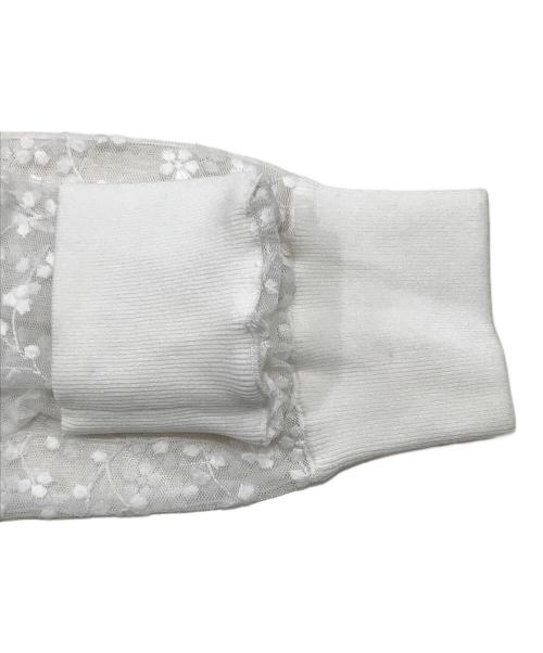 UNITED ARROWS TOKYO（ユナイテッドアローズトウキョウ）UNITED ARROWS TOKYO (ユナイテッドアローズトウキョウ) チュールエンブロイダリーカーディガン/花柄レースジップカーディガン ホワイト サイズ:Ｆの古着・服飾アイテム