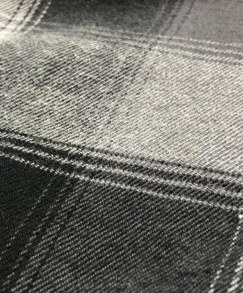 SUPREME（シュプリーム）Supreme (シュプリーム) Shadow Plaid Flannel シャツ グレー×ブラック サイズ:Sの古着・服飾アイテム