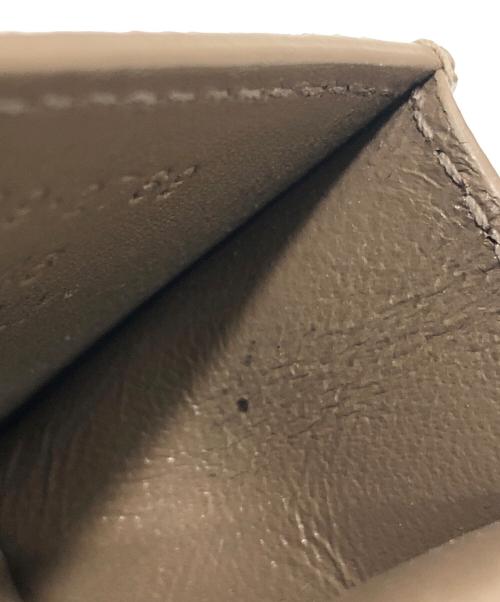 BALENCIAGA（バレンシアガ）BALENCIAGA (バレンシアガ) AirPods 3 ショルダーケース（エアーポッズ３　ショルダーケース） ブラウンの古着・服飾アイテム