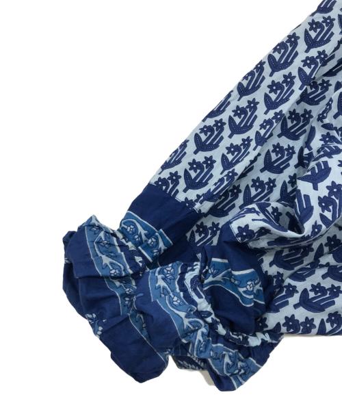 Pondichery（ポンディシェリ）Pondichery (ポンディシェリ) 総柄ワンピース/長袖ワンピース ブルー サイズ:Freeの古着・服飾アイテム