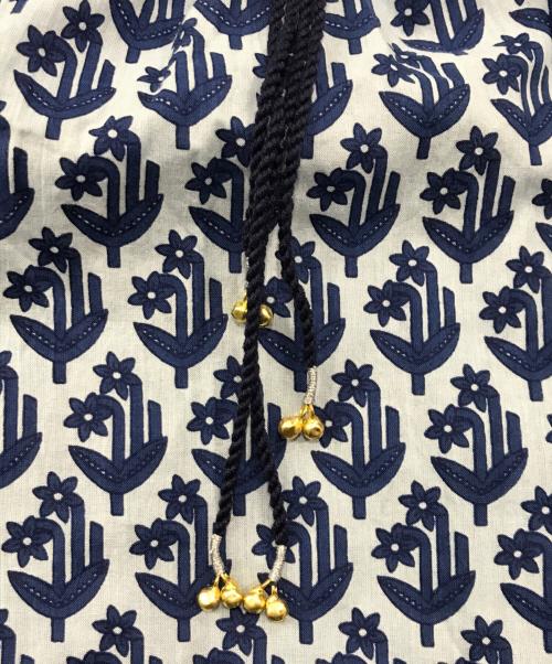 Pondichery（ポンディシェリ）Pondichery (ポンディシェリ) 総柄ワンピース/長袖ワンピース ブルー サイズ:Freeの古着・服飾アイテム