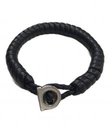 Ferragamo（フェラガモ）の古着「レザーコイルブレスレット」｜ブラウン