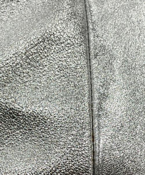 JIMMY CHOO（ジミーチュウ）JIMMY CHOO (ジミーチュウ) ピムリコエンボストートバッグ ブラック×シルバーの古着・服飾アイテム