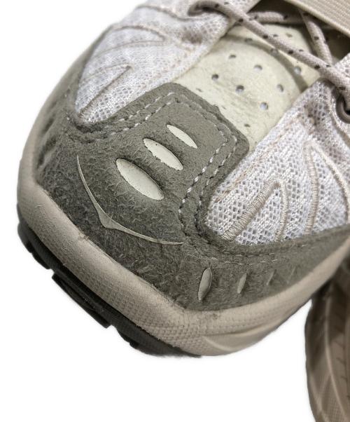 HOKAONEONE（ホカオネオネ）HOKAONEONE (ホカオネオネ) ダッドスニーカー/BONDI9（ボンダイ ナイン） ベージュ サイズ:25.5の古着・服飾アイテム