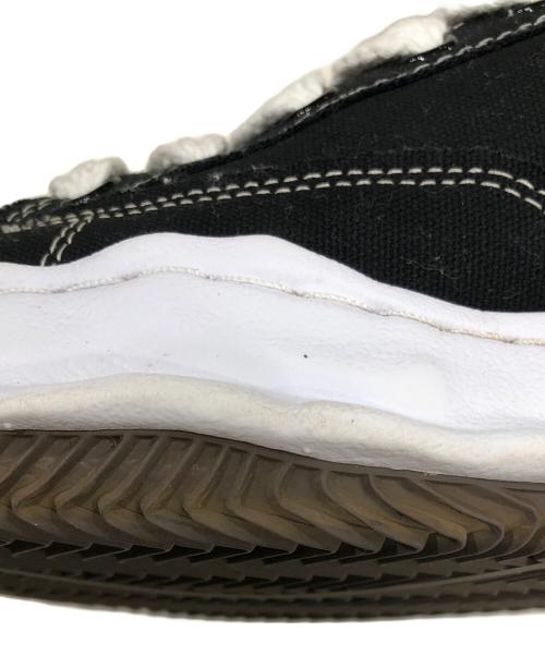 Maison MIHARA YASUHIRO（メゾン ミハラ ヤスヒロ）Maison MIHARA YASUHIRO (メゾン ミハラ ヤスヒロ) BLAKEY（ブレーキー） ブラック×ホワイト サイズ:43の古着・服飾アイテム