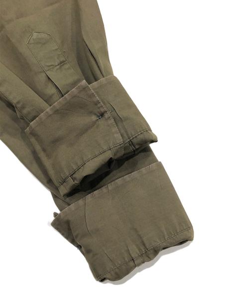LOUIS VUITTON（ルイ ヴィトン）LOUIS VUITTON (ルイ ヴィトン) 長袖シャツ オリーブ サイズ:40/15　1/4の古着・服飾アイテム