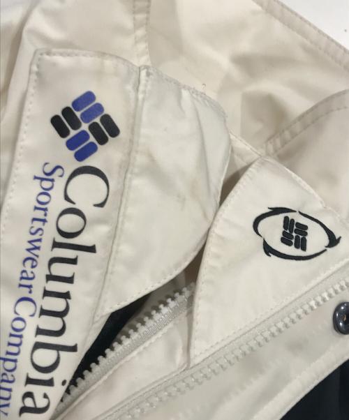 Columbia（コロンビア）Columbia (コロンビア) パウダーケグ II リマスタードインターチェンジナイロンジャケット ブルー×ベージュ サイズ:Sの古着・服飾アイテム