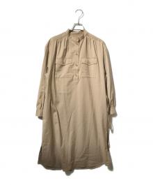 A.P.C.（アーペーセー）の古着「タックギャザーシャツワンピース/長袖ワンピース」｜ベージュ