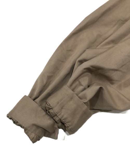 A.P.C.（アーペーセー）A.P.C. (アーペーセー) タックギャザーシャツワンピース/長袖ワンピース ベージュ サイズ:36の古着・服飾アイテム