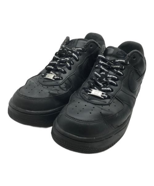 NIKE（ナイキ）NIKE (ナイキ) SUPREME (シュプリーム) Air Force 1 Low スニーカー ブラック サイズ:28の古着・服飾アイテム