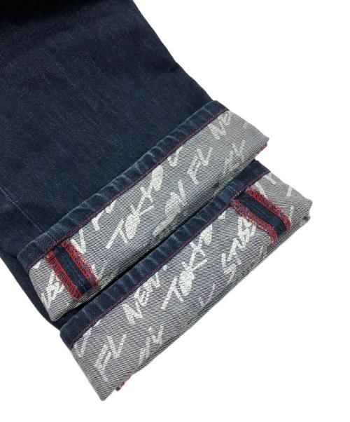 stussy（ステューシー）stussy (ステューシー) FUTURA LABORATORIES (フューチュラ ラボラトリーズ) ROUGH and RUGGED デニムパンツ インディゴ サイズ:91cm　W36の古着・服飾アイテム