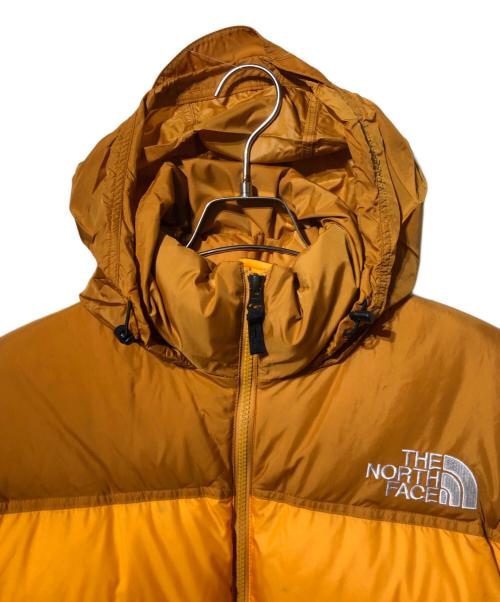 THE NORTH FACE（ザ ノース フェイス）THE NORTH FACE (ザ ノース フェイス) NUPTSE JACKET オレンジ サイズ:Mの古着・服飾アイテム