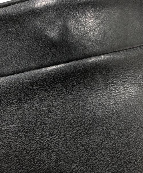 OLD COACH（オールドコーチ）OLD COACH (オールドコーチ) オールレザーショルダーバッグ ブラックの古着・服飾アイテム
