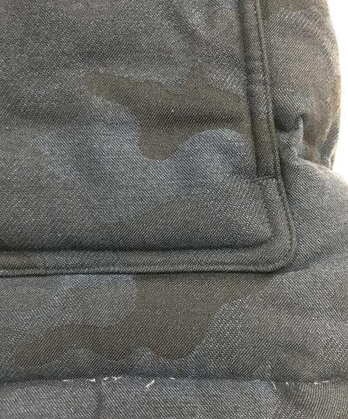 BLACK LABEL CRESTBRIDGE（ブラックレーベル クレストブリッジ）BLACK LABEL CRESTBRIDGE (ブラックレーベル クレストブリッジ) 4wayギミック カモフラダウンジャケット ネイビー サイズ:Lの古着・服飾アイテム