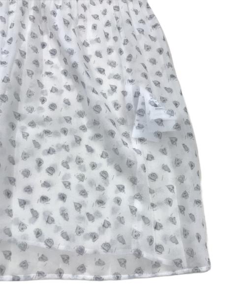 CELFORD（セルフォード）CELFORD (セルフォード) HANAE MORI (ハナエモリ) ハートモチーフプリント／フリルワンピース ホワイト サイズ:36の古着・服飾アイテム