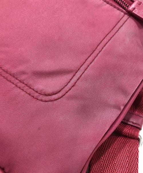 PRADA（プラダ）PRADA (プラダ) ナイロンショルダーバッグ ピンクの古着・服飾アイテム